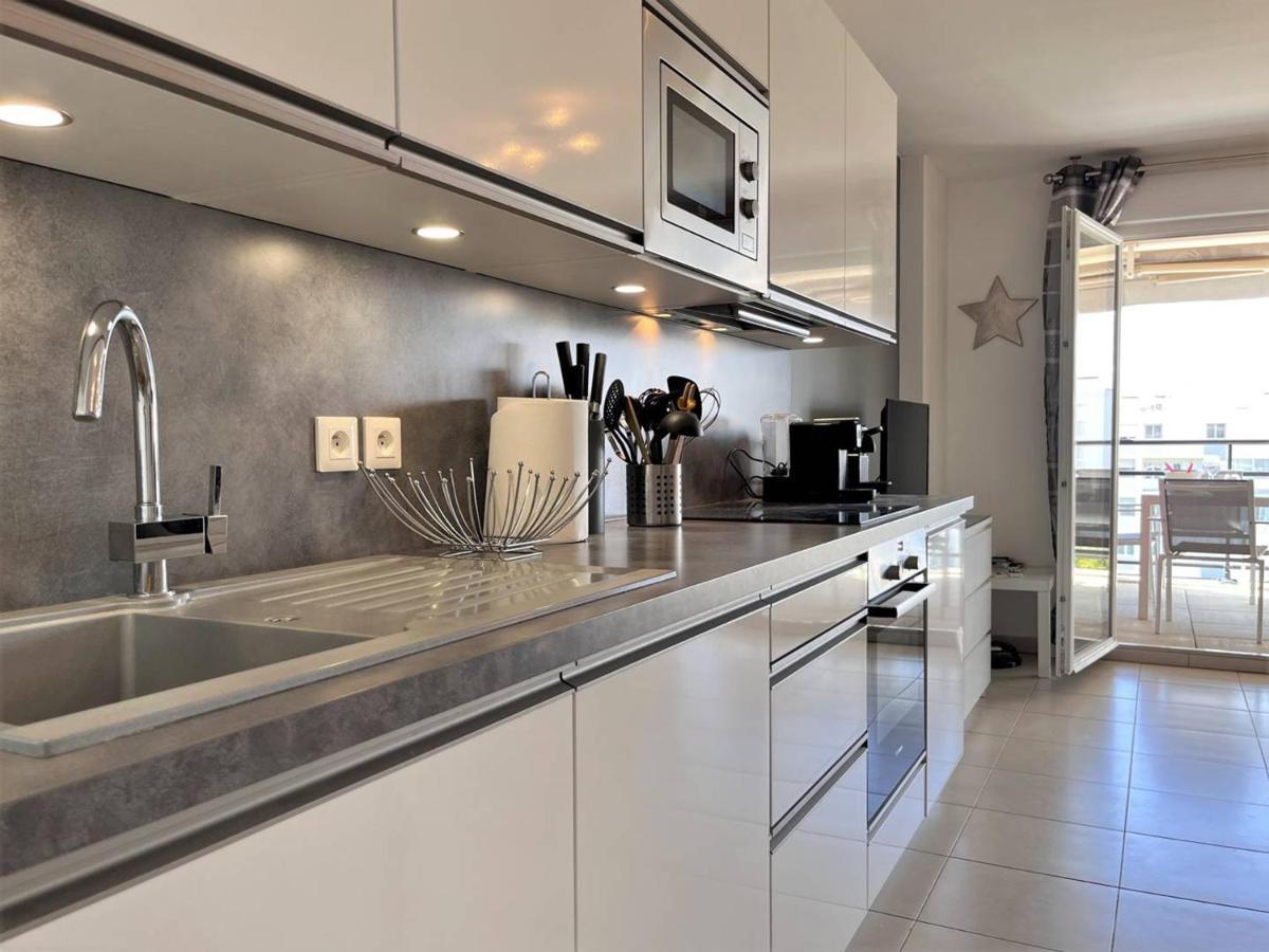 Charmant T2 Climatise Avec Grande Terrasse, Piscine Et Parking Privatif, Proche Plage Et Commerces. - Fr-1-251-441 Le Lavandou Exteriér fotografie